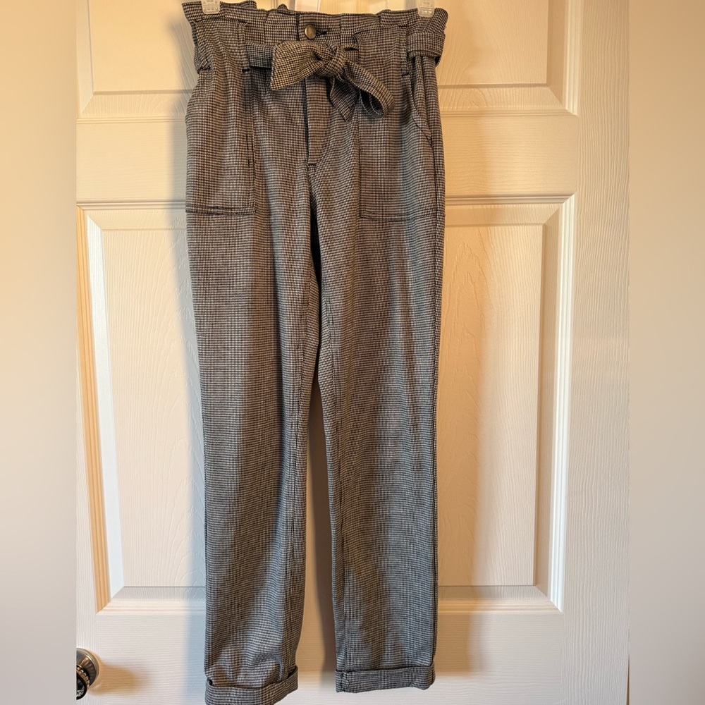 Women’s dress pants
